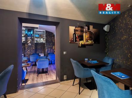 Restaurace - bar | Pronájem - restaurace, 97 m²