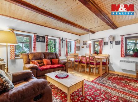 Obývací pokoj | Prodej - chata/rekreační objekt, 118 m²