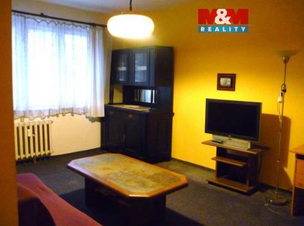 Vrát obývák 4.jpg | Pronájem bytu, 2+1, 57 m²