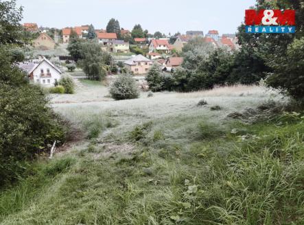 Gemini_Generated_Image_7kn0mt7kn0mt7kn0.jpg | Prodej - pozemek pro bydlení, 1 370 m²