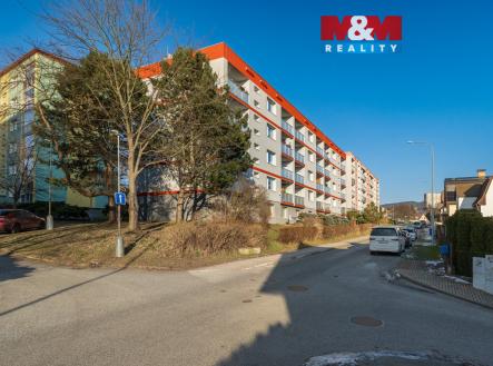 Budova | Pronájem bytu, 1+kk, 32 m²