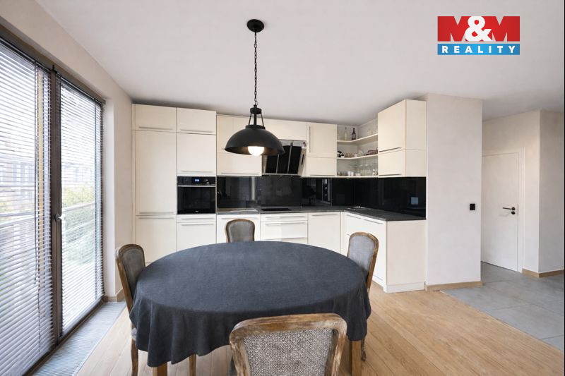 ChatGPT Image 21. 1. 2026 19_40_23.png