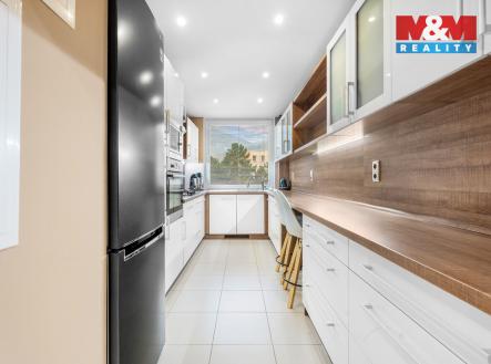 013.jpg | Prodej bytu, 4+1, 99 m²