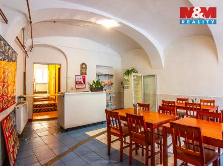 bistro  | Prodej - dům/vila, 218 m²