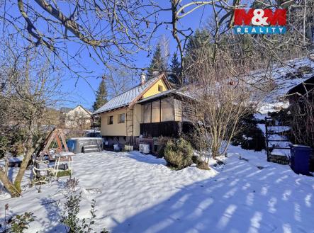 Pohled na chatu | Pronájem - chata/rekreační objekt, 77 m²