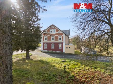 pohled na bytový dům | Prodej bytu, 2+kk, 51 m²