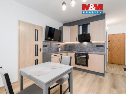 Kuchyně s jídelním koutem | Pronájem bytu, 1+1, 37 m²