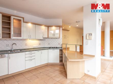 Kuchyně | Prodej - dům/vila, 285 m²