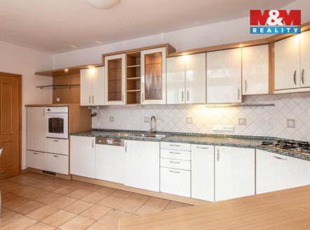 Kuchyně | Prodej - dům/vila, 285 m²