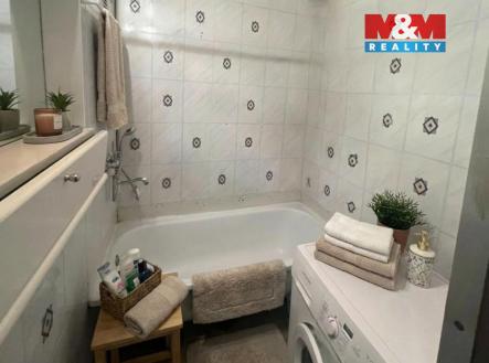 b7771c2d-3d27-4a12-87cc-80119799d26e.jpeg | Prodej bytu, 4+1, 77 m²