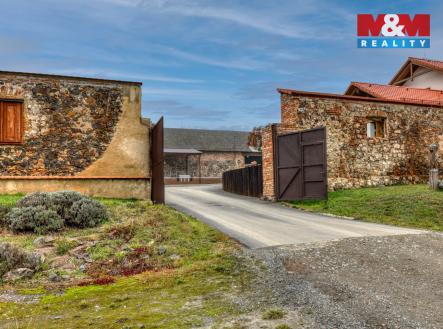 IMG_8384.jpg | Pronájem - skladovací prostor, 300 m²