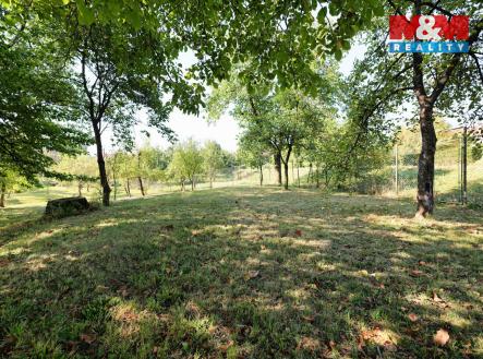 01e6552c-a01b-469d-bf23-e9b8a1471877.jpeg | Prodej - pozemek pro bydlení, 1 039 m²