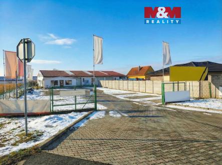 1 | Prodej - obchodní prostor, 972 m²