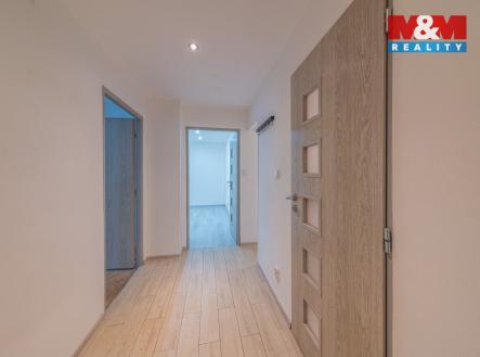 nová chodba1.jpg | Prodej bytu, 3+1, 69 m²