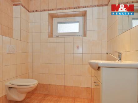 Koupelna s WC | Pronájem - obchodní prostor, 84 m²