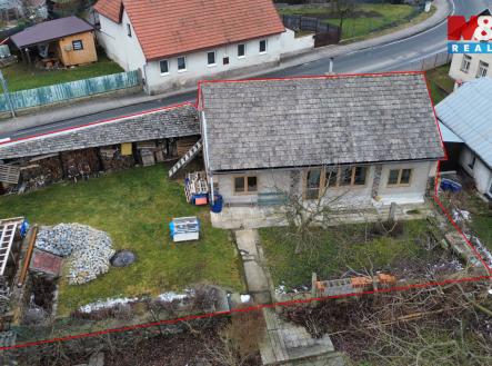 dji_fly_20260123_214630_305_1769675011753_photo_optimized.jpg | Prodej - dům/vila, 70 m²