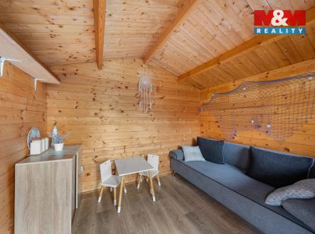 Chatka | Prodej - pozemek, zahrada, 698 m²