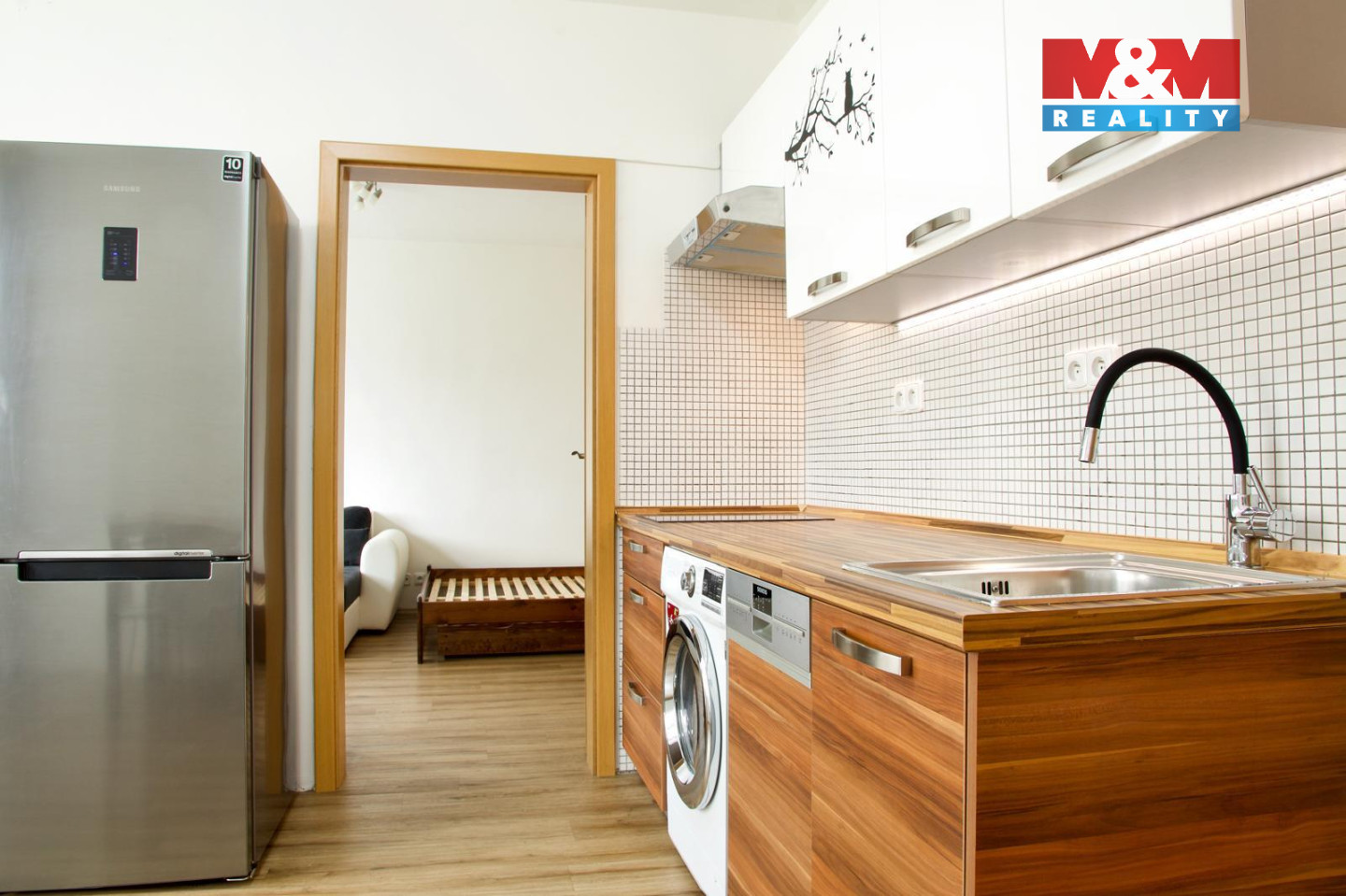 WhatsApp Image 2025-10-06 at 18.25.12 (4).jpeg