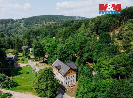 okolí domu | Prodej bytu, 2+kk, 62 m²