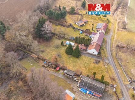 POZEMEK NACERADEC DRON9.jpg | Prodej - pozemek pro bydlení, 1 594 m²