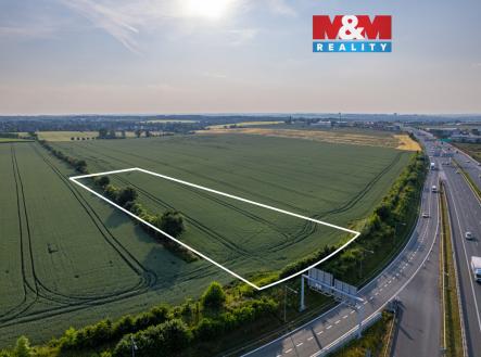 933623 - Prodej pole 1/2, 17801 m², Nupaky | Prodej - pozemek, zemědělská půda, 17 801 m²