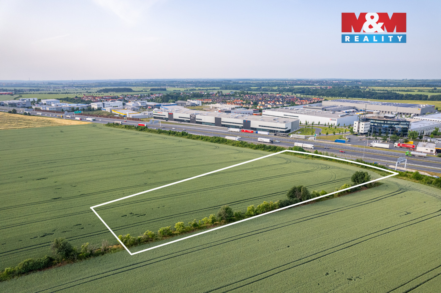 933623 - Prodej pole 1/2, 17801 m², Nupaky