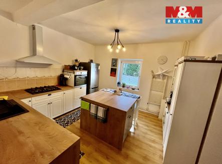 IMG_0246.jpeg | Prodej - dům/vila, 309 m²