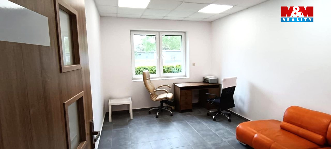 Kancl Lešetínská.jpg