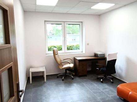 Kancl Lešetínská.jpg | Pronájem - kanceláře, 18 m²