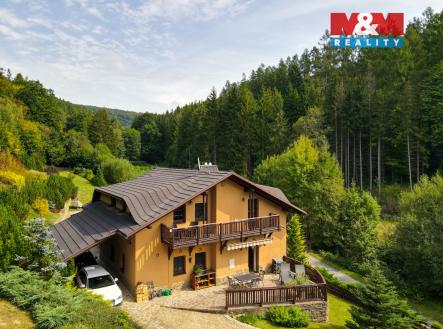 pohled na dům | Prodej - chata/rekreační objekt, 247 m²