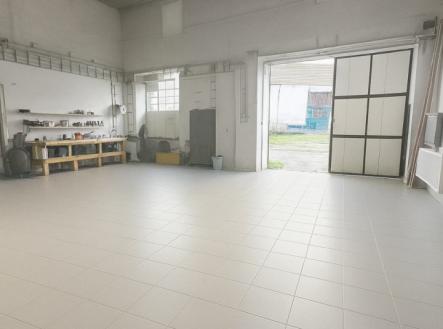 зображення_viber_2025-09-23_09-54-24-064.jpg | Pronájem - skladovací prostor, 100 m²