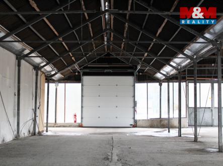 40040A03-4287-4FA4-9074-2864D1D54E36.jpg | Pronájem - skladovací prostor, 540 m²