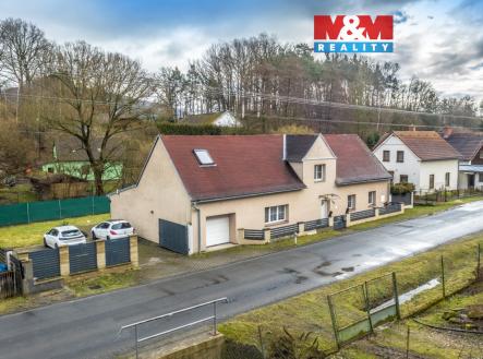 pohled na dům | Prodej - dům/vila, 190 m²