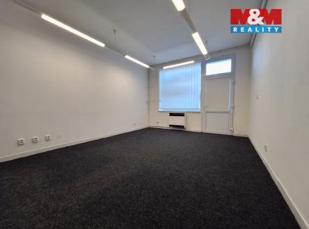 20260225_130757.jpg | Pronájem - obchodní prostor, 36 m²