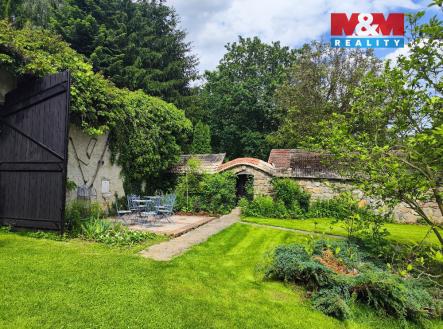 Posezení | Prodej - dům/vila, 1 740 m²