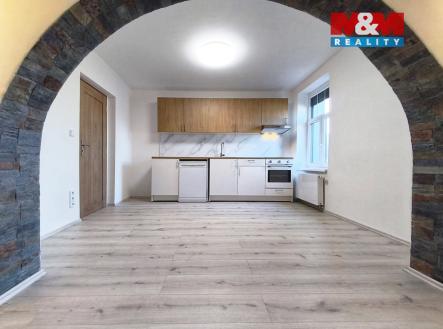 Obývací pokoj s KK | Pronájem bytu, 4+kk, 71 m²