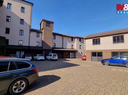 parkování | Pronájem - kanceláře, 19 m²