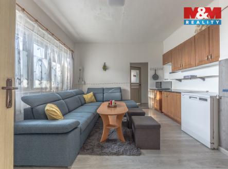 Kuchyňský kout s obývacím pokojem | Prodej - dům/vila, 104 m²