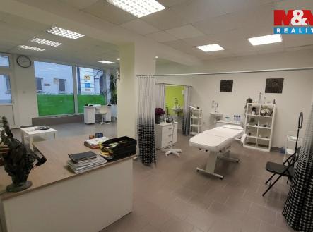 2 | Pronájem - obchodní prostor, 54 m²