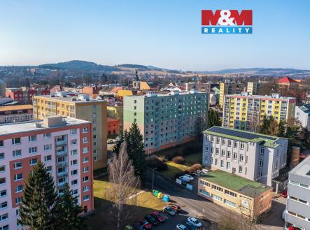 Okolí domu | Prodej bytu, 1+1, 39 m²