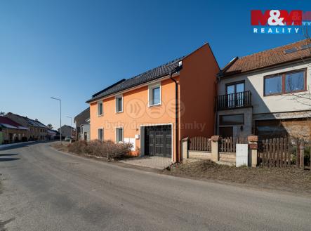 326a49e1-0132-4988-804e-d0d070340a61.jpg | Prodej - dům/vila, 241 m²