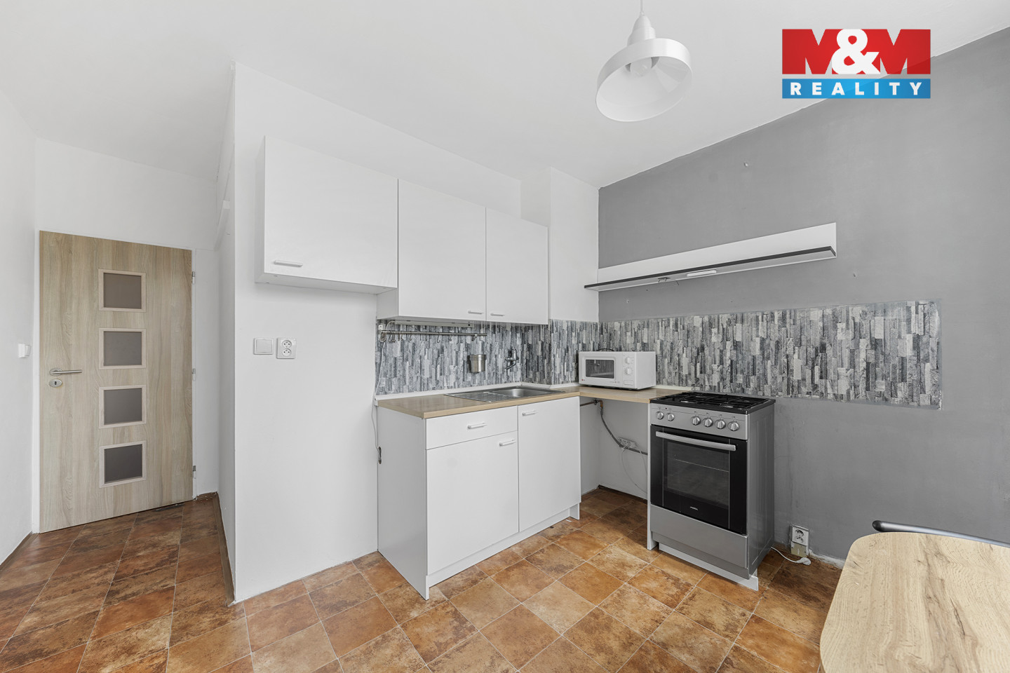 Stavbar╠îu╠Ő 2855_15.jpg