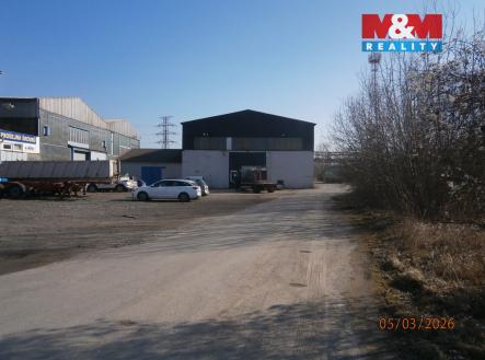 P3050084.jpg | Pronájem - skladovací prostor, 700 m²