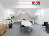 Pronájem - kanceláře, 455 m²