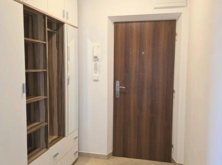 . | Pronájem bytu, 3+1, 78 m²