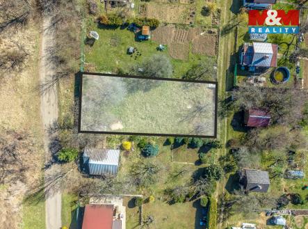 Pohled na zahradu | Prodej - pozemek, zahrada, 389 m²