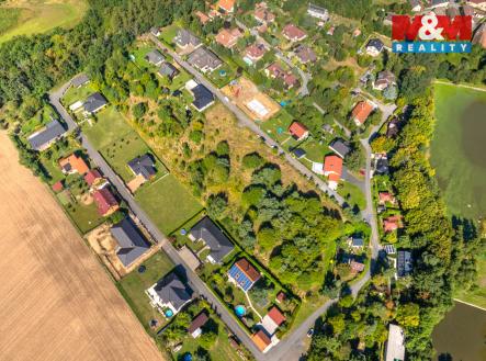 Realitní fotografie  - Březí - Kateřina Černá - 4.jpg | Prodej - pozemek pro bydlení, 1 000 m²