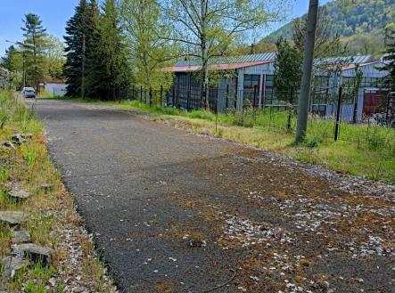 IMG20230505113811.jpg | Pronájem - pozemek pro komerční výstavbu, 727 m²
