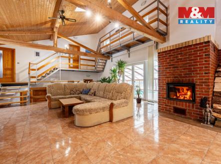 880de470-11d7-4bea-9155-1922f3439eef.jpg | Prodej - dům/vila, 225 m²