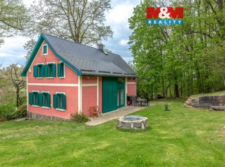 Pohled na dům | Prodej - dům/vila, 120 m²